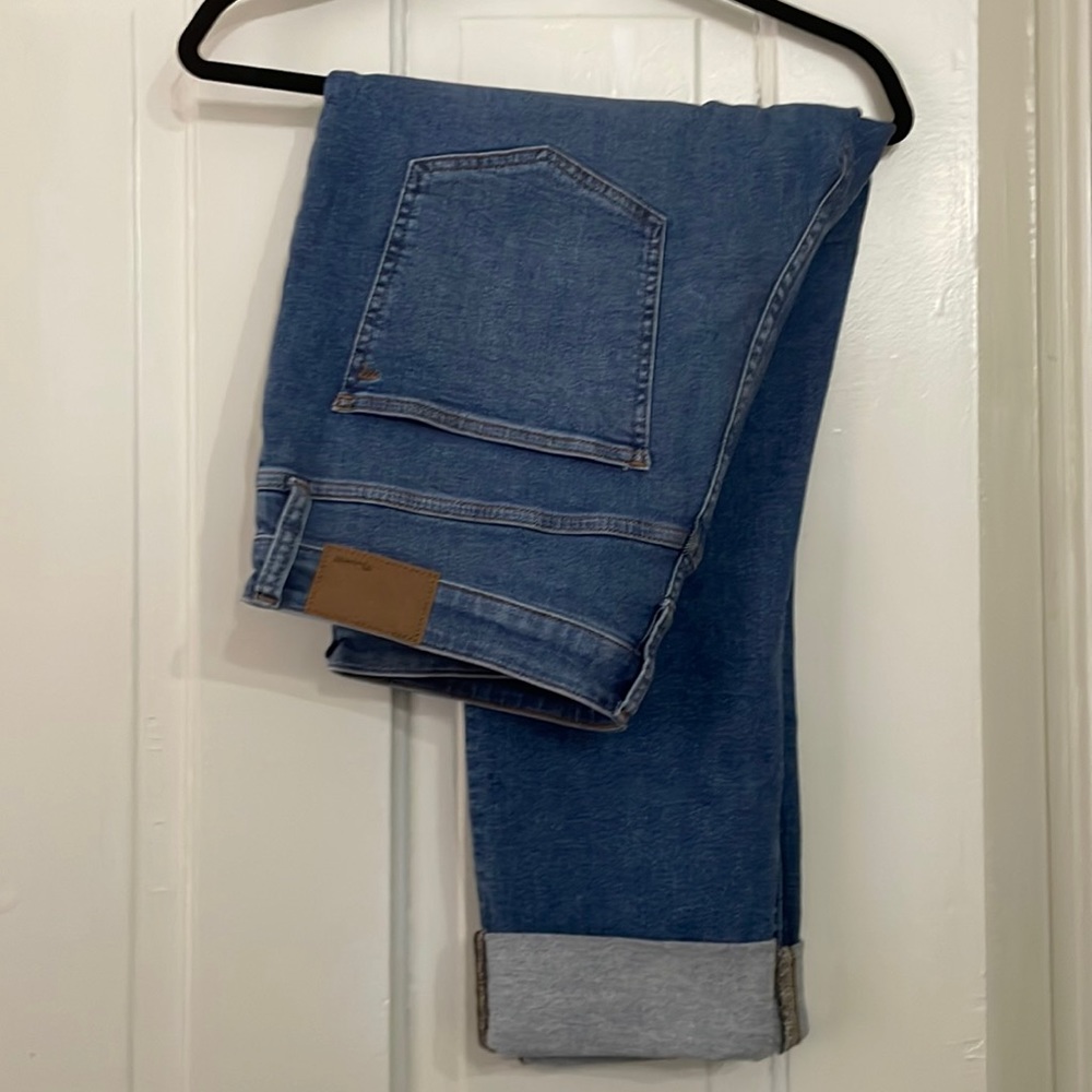 Madewell size 32 Curvy Perfect Vintage Jean